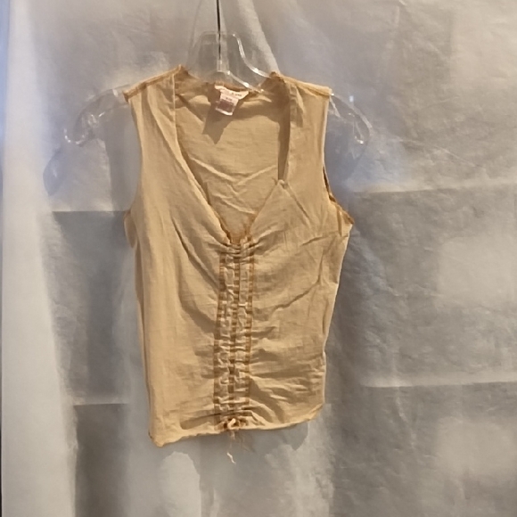 Guess V-Neck Tan Tank Top - Picture 1 of 3